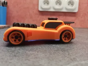 Balloon powered Racing car