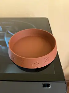 Cat bowl for pellets