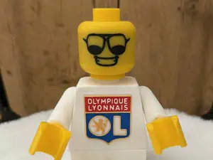 personnage olympique lyonnais 20 cm