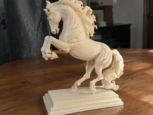 Wild Horse – Arabian Horse Sculpture