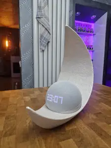 Moon Mond Echo DOT 4 & 5 Halter Holder Mount Stand