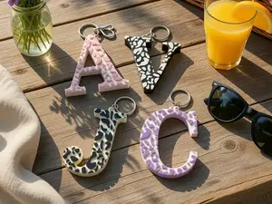 Keychain Leopard print alphabet - set A to Z