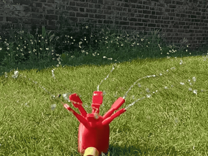 Garden Sprinkler - Configurable Spray Pattern