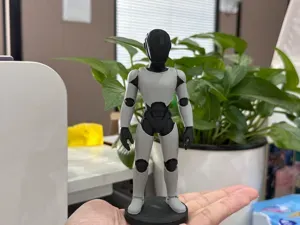 超可爱Q版赛博机器人 · 萌系未来战士手办