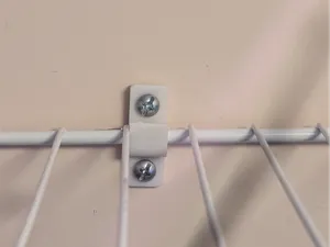 Wire shelf wall bracket