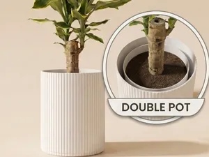 Modern Fluted Planter with Removable Inner Pot