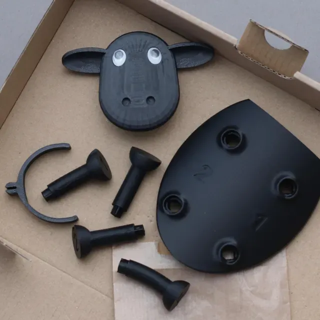 Shaun the Sheep Toilet Paper Roll Holder -fits all — Image 4 of 4