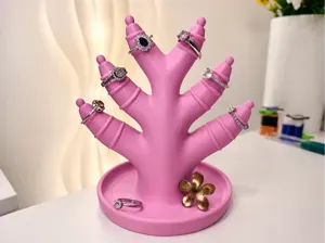 Large Coral Crown Ring Holder