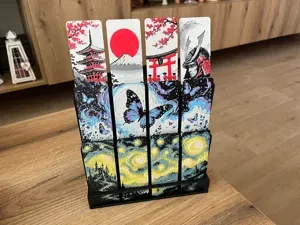 FREE TO SELL! – Bookmark Stand - NO SUPPORTS