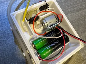 Solar powered mini bubble bait pump 