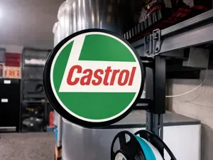 Castrol Pub Sign – 2-Sided 3D Printed Garage