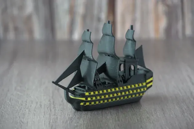 HMS Endaevour Benchy - Pirates of the Caribbean — Image 2 of 5