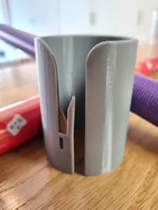 Wrapping paper cutter / Gift wrap