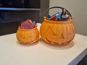 Candy bucket - Halloween