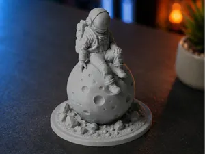 Moon Dreamer Astronaut