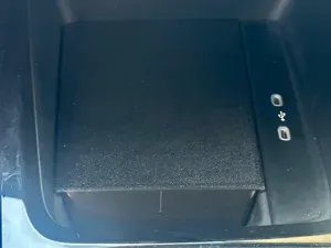 Skoda Octavia IV Telefonablage (A1-Mini)