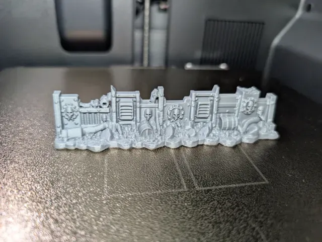 Ruined Mechanicus Barricade Terrain — Image 2 of 2
