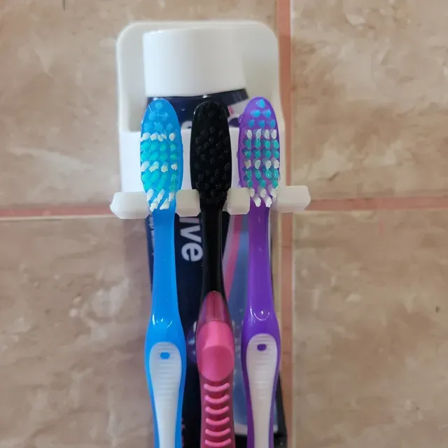 Compact Wall-Mounted Toothbrush/Toothpaste Holder — Фото 5 из 7