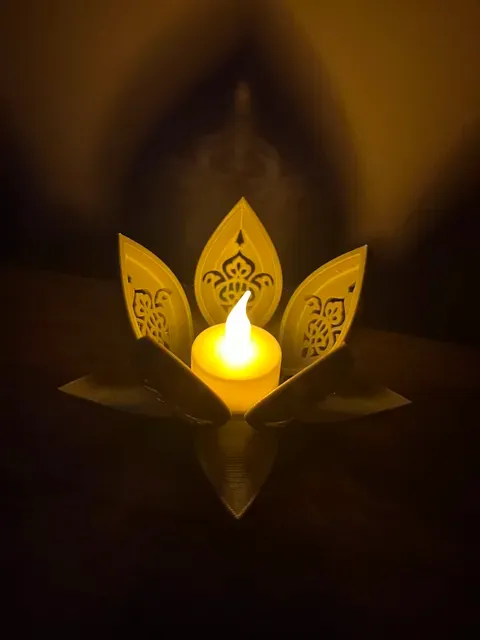 Lotus Flower - Tealight LED Candle Holder — Фото 4 из 6