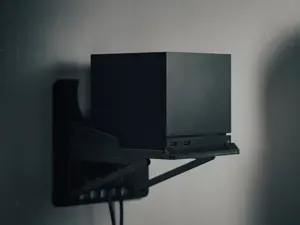 Steam Machine Wall Mount - Vented, Open Faceplate