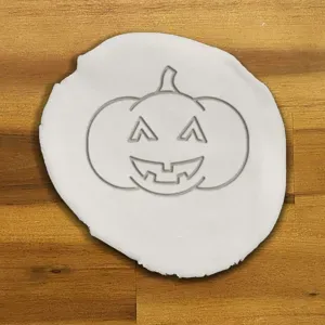 Jack o' lantern cookie cutter