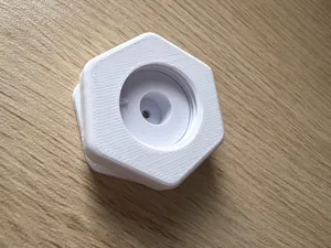 Pied réglable ultra-fin pour meuble 