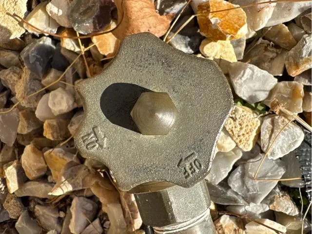 Western Australian mains water supply stop valve