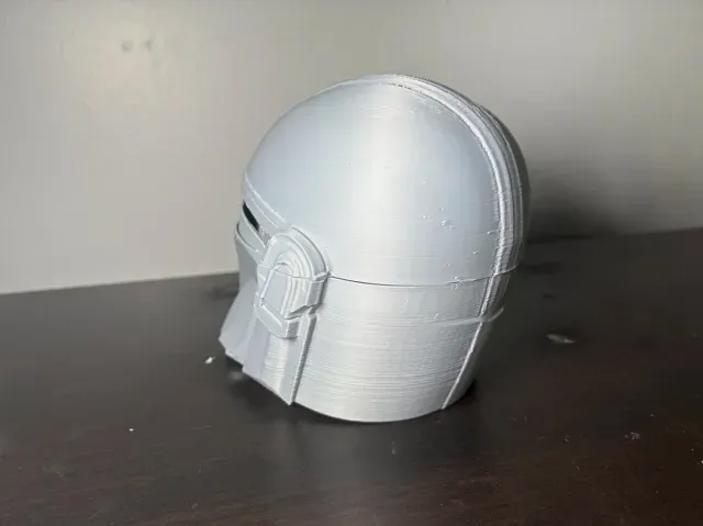 WEARABLE Mandalorian Helmet/Chest/Shoulders Armor — Image 14 of 17