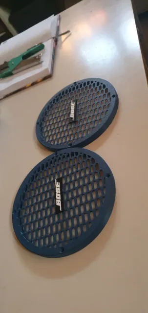 speaker grill — Image 2 of 5