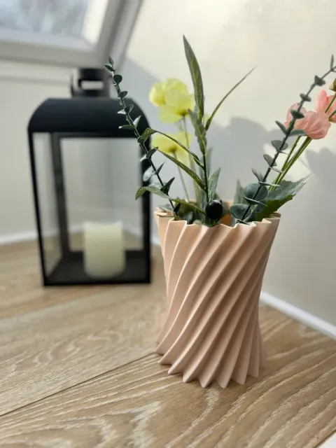 Vase Spira - by esben3D — Image 2 of 4