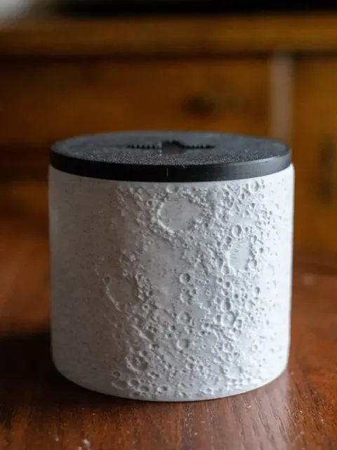 The Revolutionaries' Toilet Paper Tissue Box — Image 15 of 17