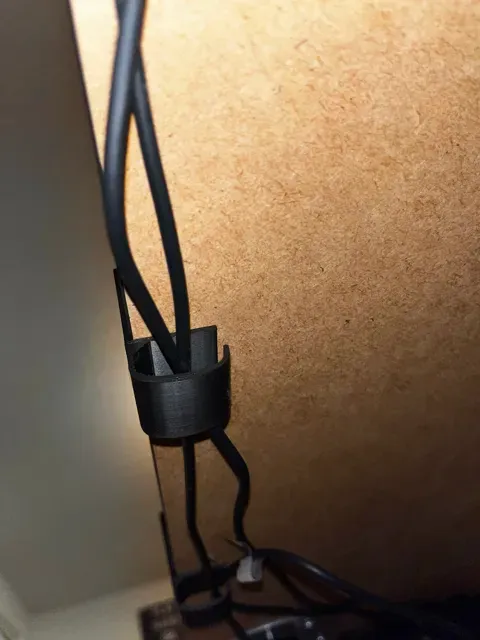 Ikea Desk Cable Management Hook — Фото 4 из 6