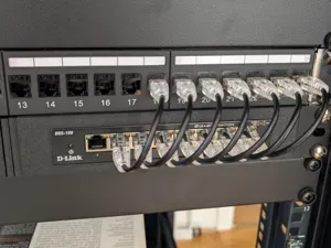 OpenRack 1U - D-Link DGS-108 C2
