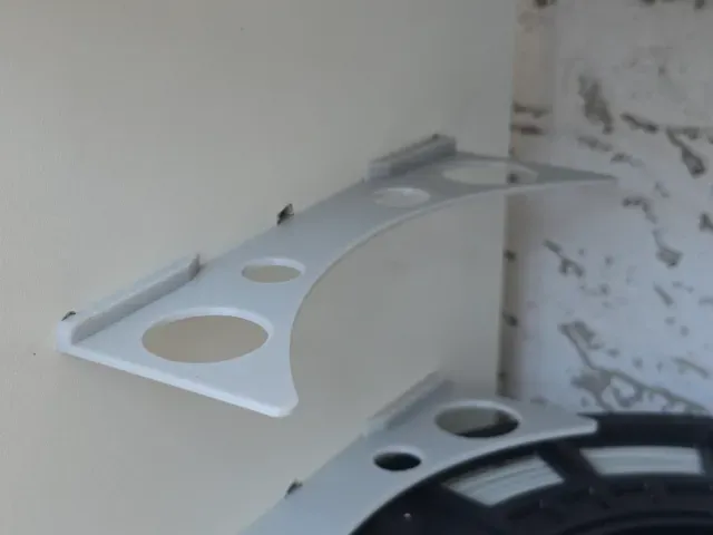 The filament shelf (Полка для филамента)