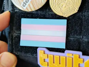 Trans flag pin NO AMS