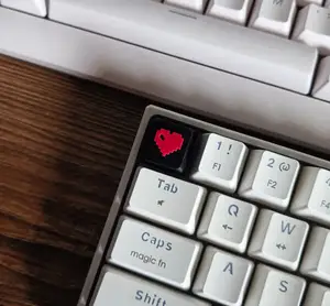 Love Pixel Keycap