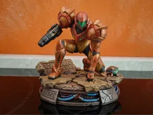 Samus Aran - Galactic Bounty Hunter Landing Statue