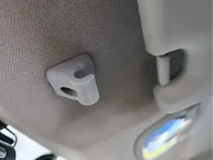 Sun visor clip - Hyundai i20 2009
