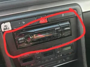 Audi A4 B6 Single DIN Radio Adapter / Fascia Frame