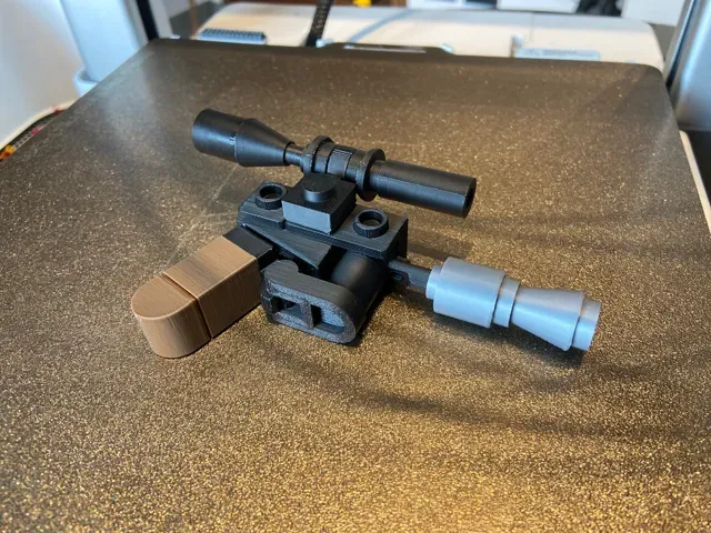 Star Wars Mini Han Solo DL-44 Blaster — Фото 5 из 5