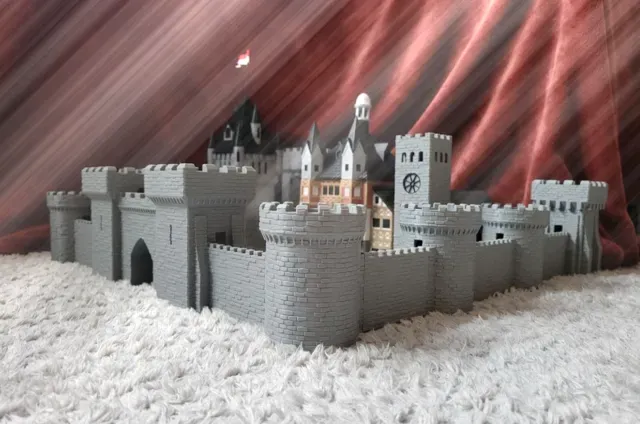 Modular castle — Image 3 of 11