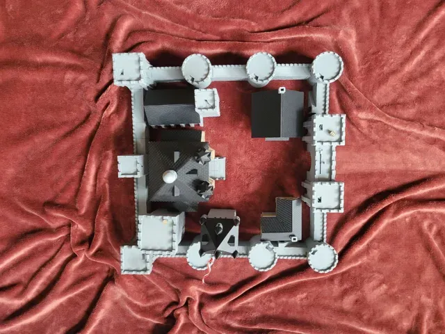 Modular castle — Image 7 of 11