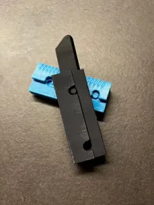 Gravity Knife [PiP]