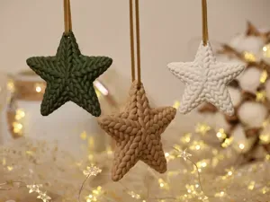 Knitted Hanging Christmas Star – 3 Sizes