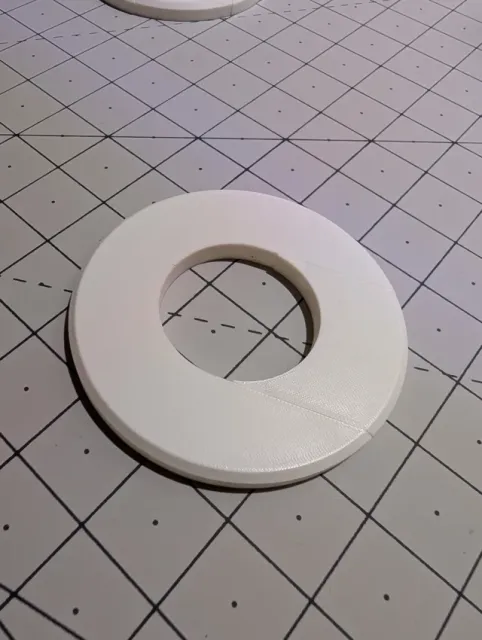 Split Flange Snap-On Escutcheon for 1.5" PVC Pipe — Фото 4 из 5
