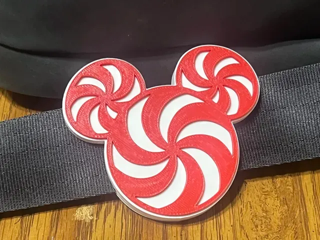 Mickey and Minnie Candy Cane Bag Strap Charm — Фото 5 из 6