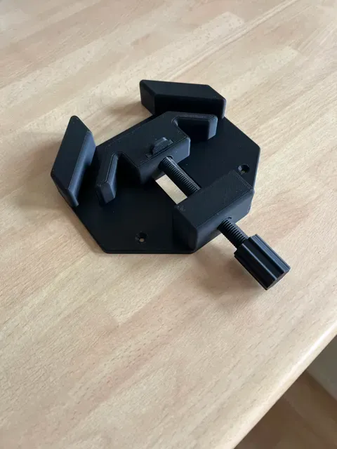 Angle Clamp V2 Full 3D Print No Hardware needed. — Image 2 of 9