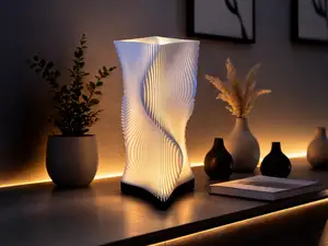 WaveGlow Parametrische  Lampe mit modularem Fuß