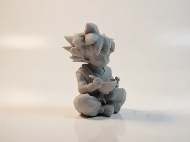 Son Goku Eating Dragon Ball Figurine — Фото 2 из 4