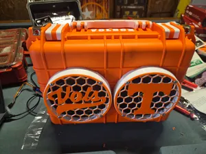 Kicker CS/DS 6.5 grill and spacer for apache 3800
